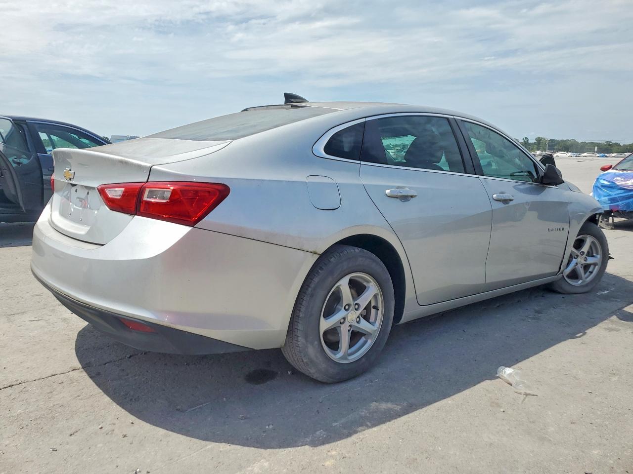 2018 Chevrolet Malibu Ls - Фото 3