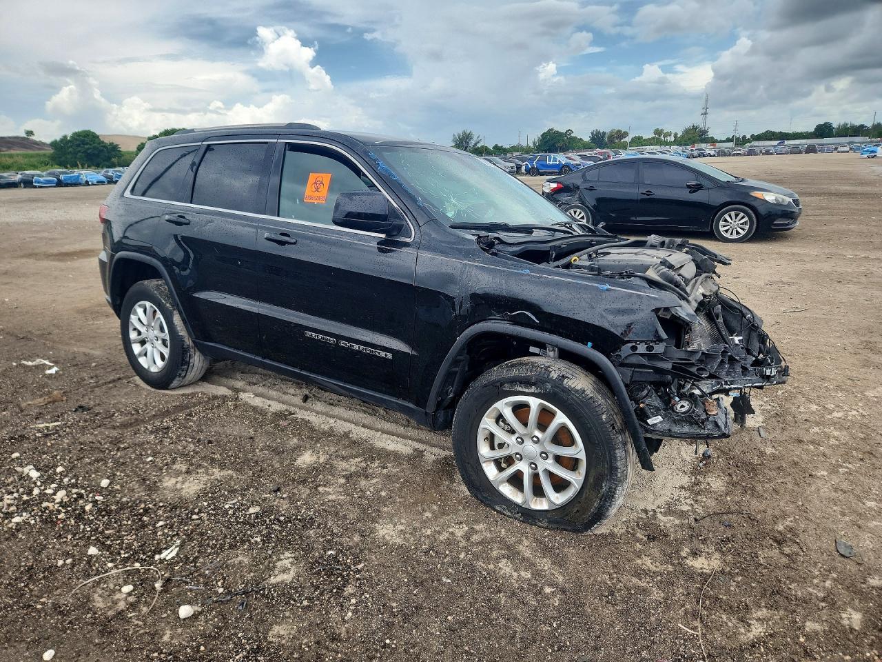 2021 Jeep Grand Cherokee Laredo - Фото 4