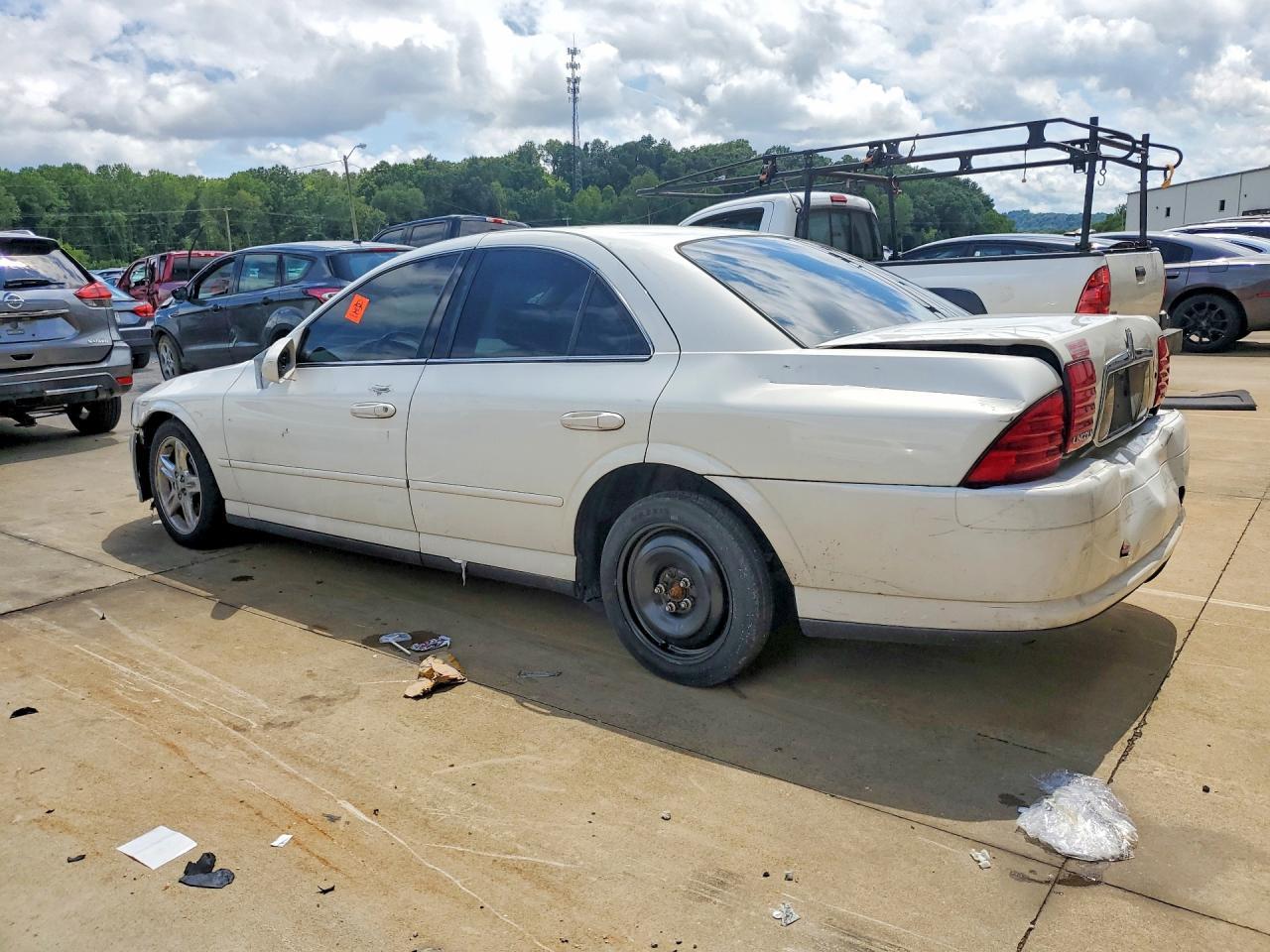 2002 Lincoln Ls - Image 2