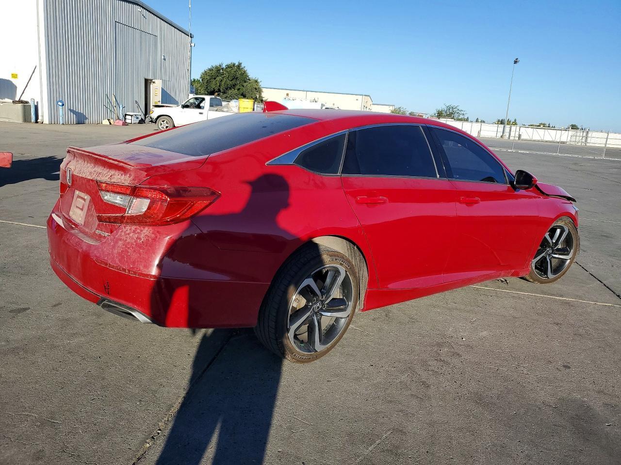 2018 Honda Accord Sport - Image 3