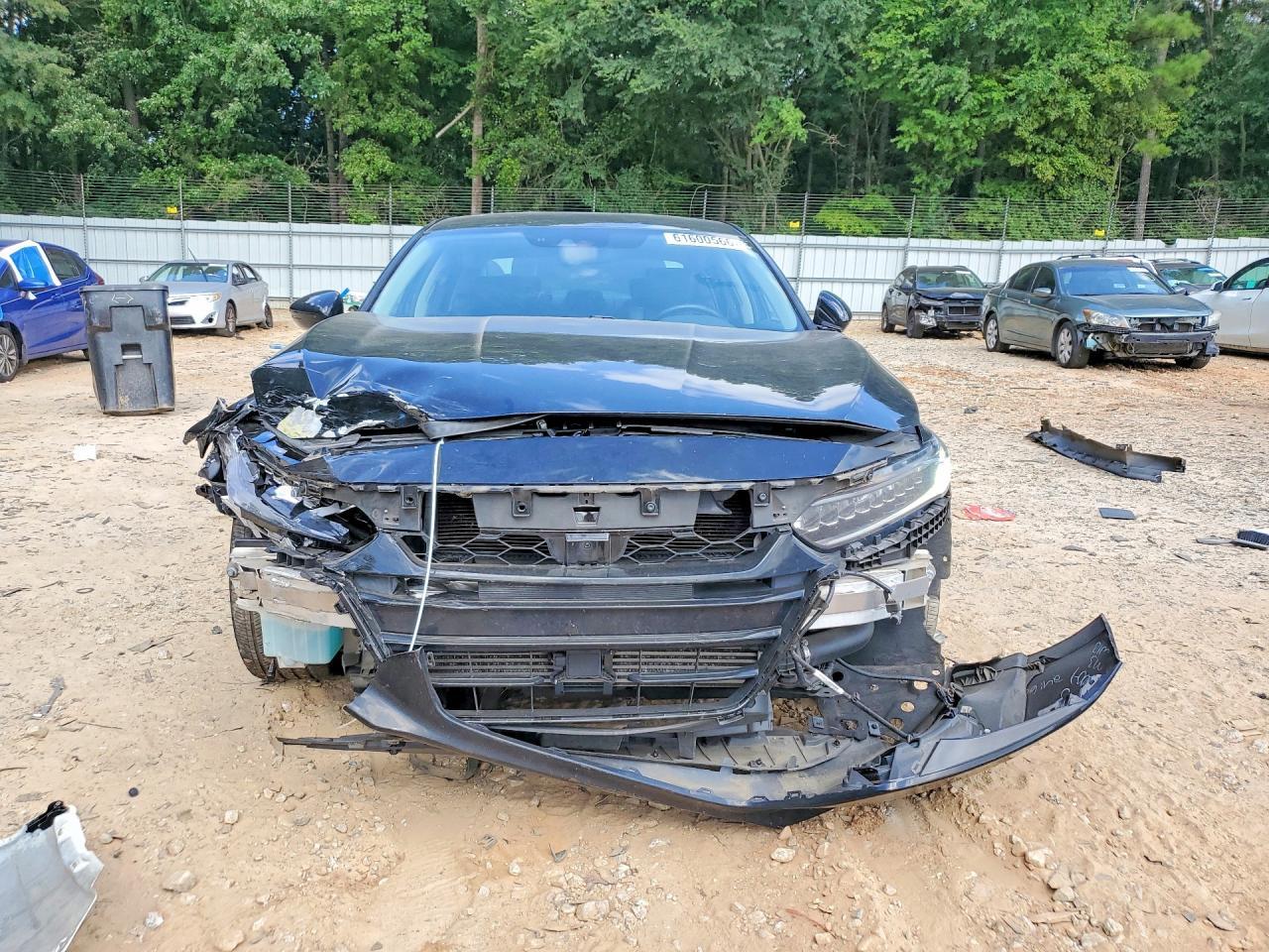 2019 Honda Accord Touring - Фото 5
