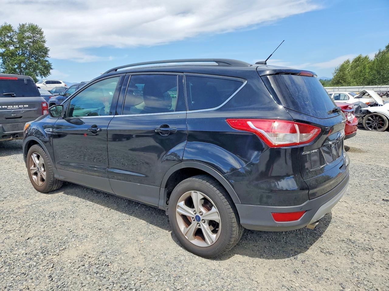 2016 Ford Escape Se - Image 2
