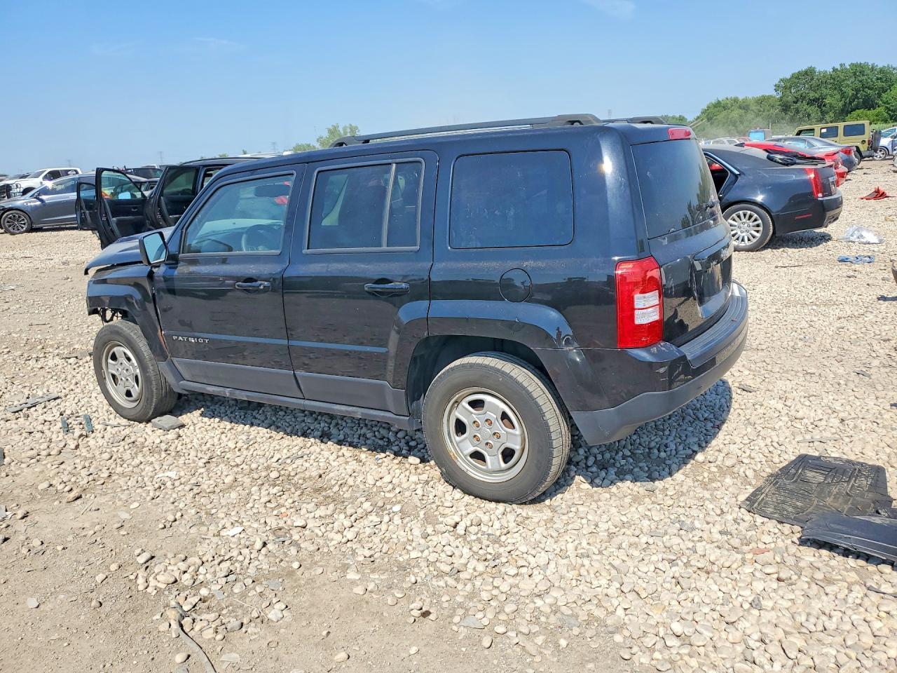 2016 Jeep Patriot Sport - Фото 2