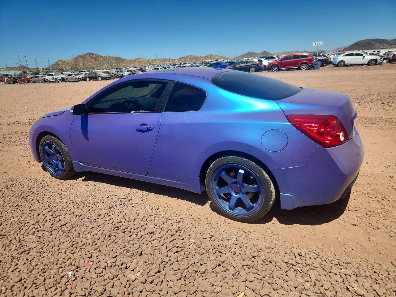 2008 Nissan Altima 3.5Se - Фото 2