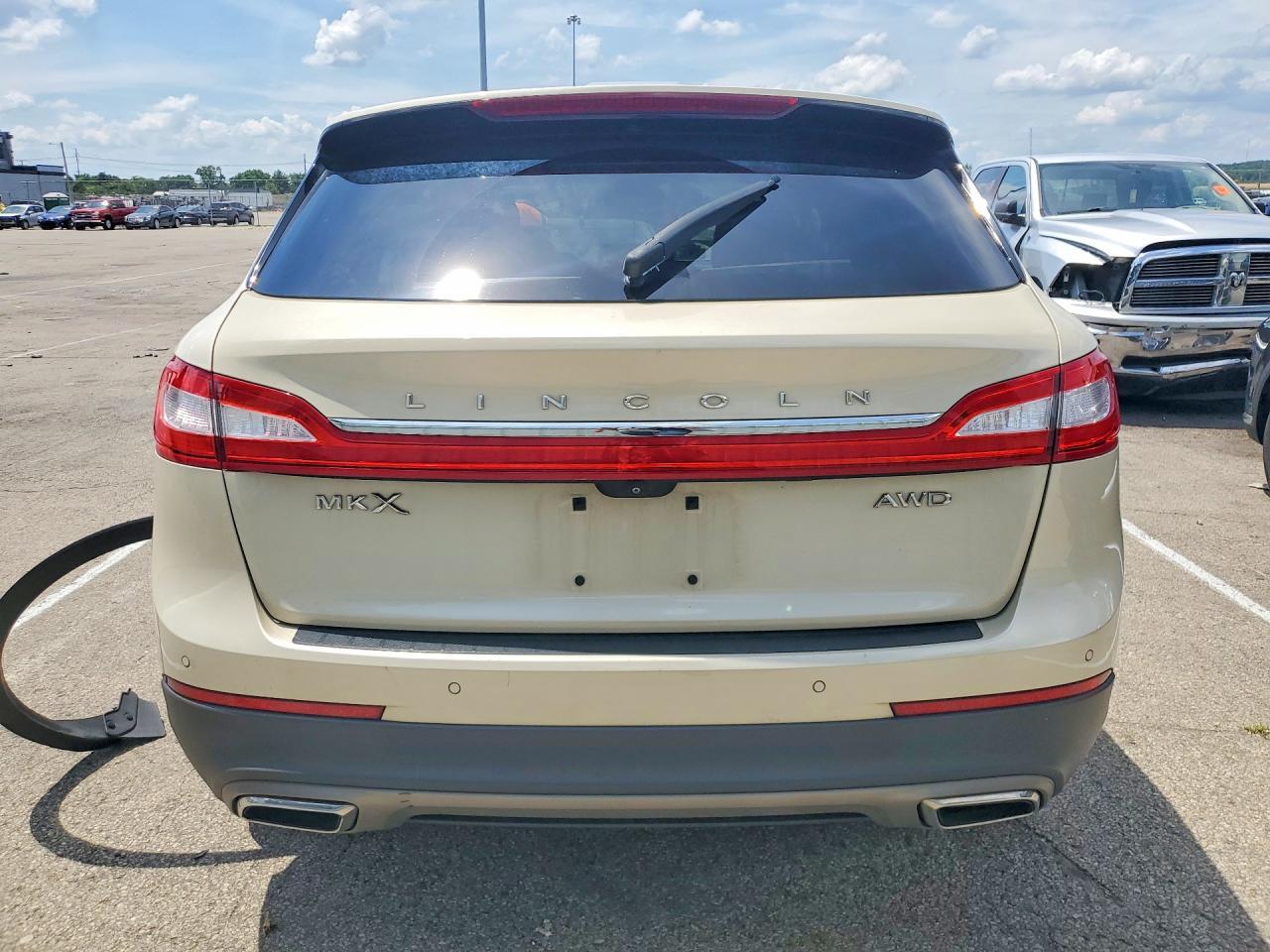 2016 Lincoln Mkx Reserve - Фото 6