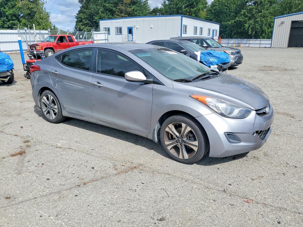 2013 Hyundai Elantra Gls - Фото 4
