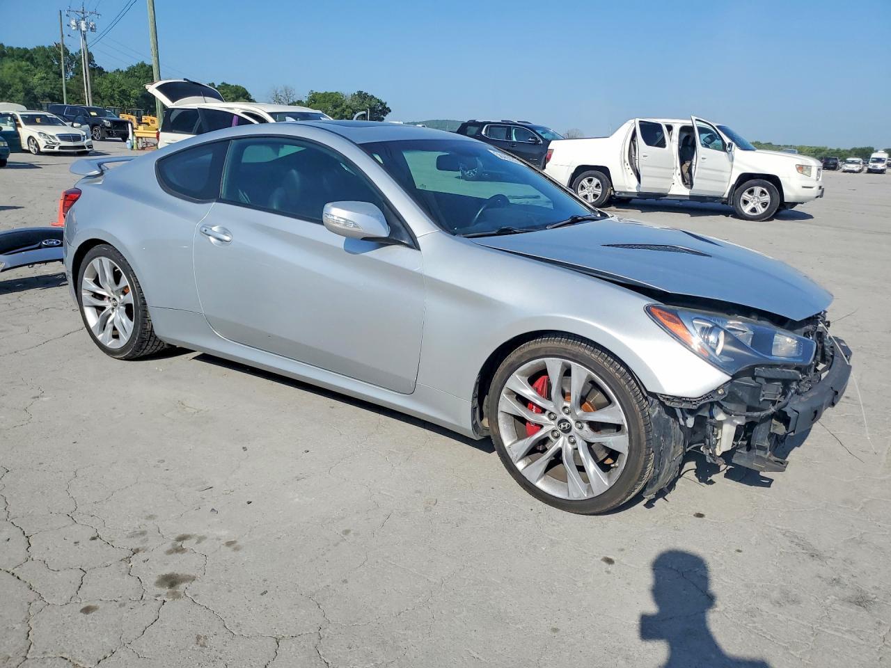 2013 Hyundai Genesis Coupe 3.8L - Фото 4