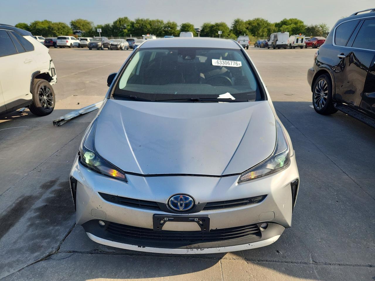 2022 Toyota Prius Nightshade - Фото 5
