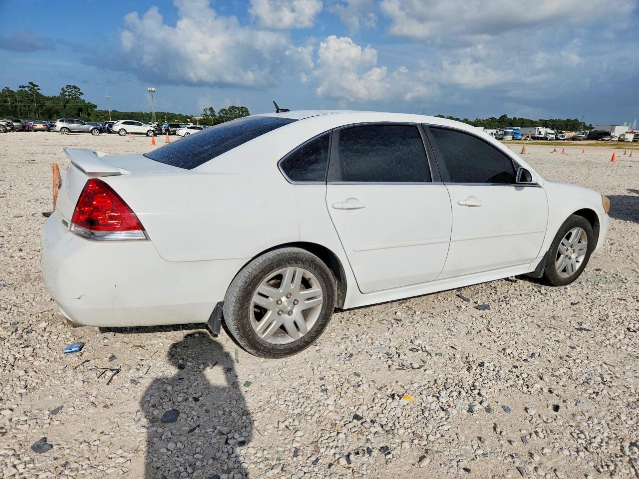 2012 Chevrolet Impala Lt - Image 3