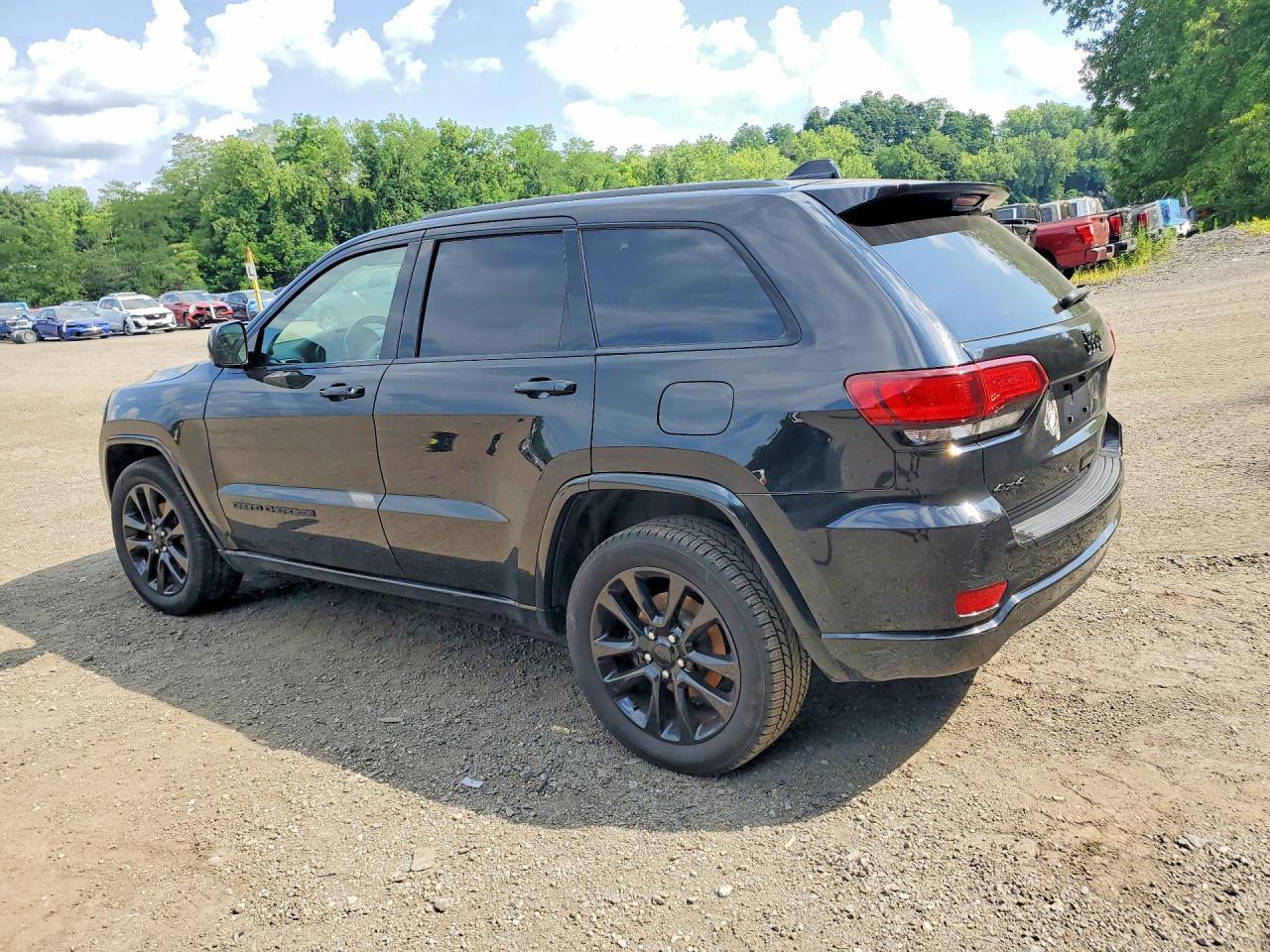 2018 Jeep Gr Cherokee - Фото 2