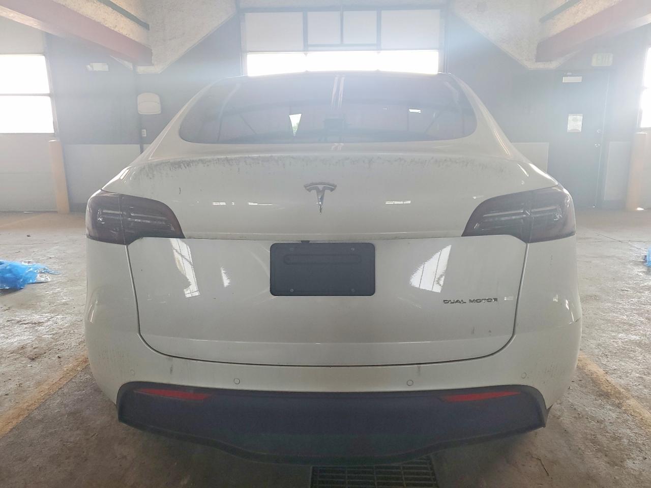 2020 Tesla Model Y - Фото 6