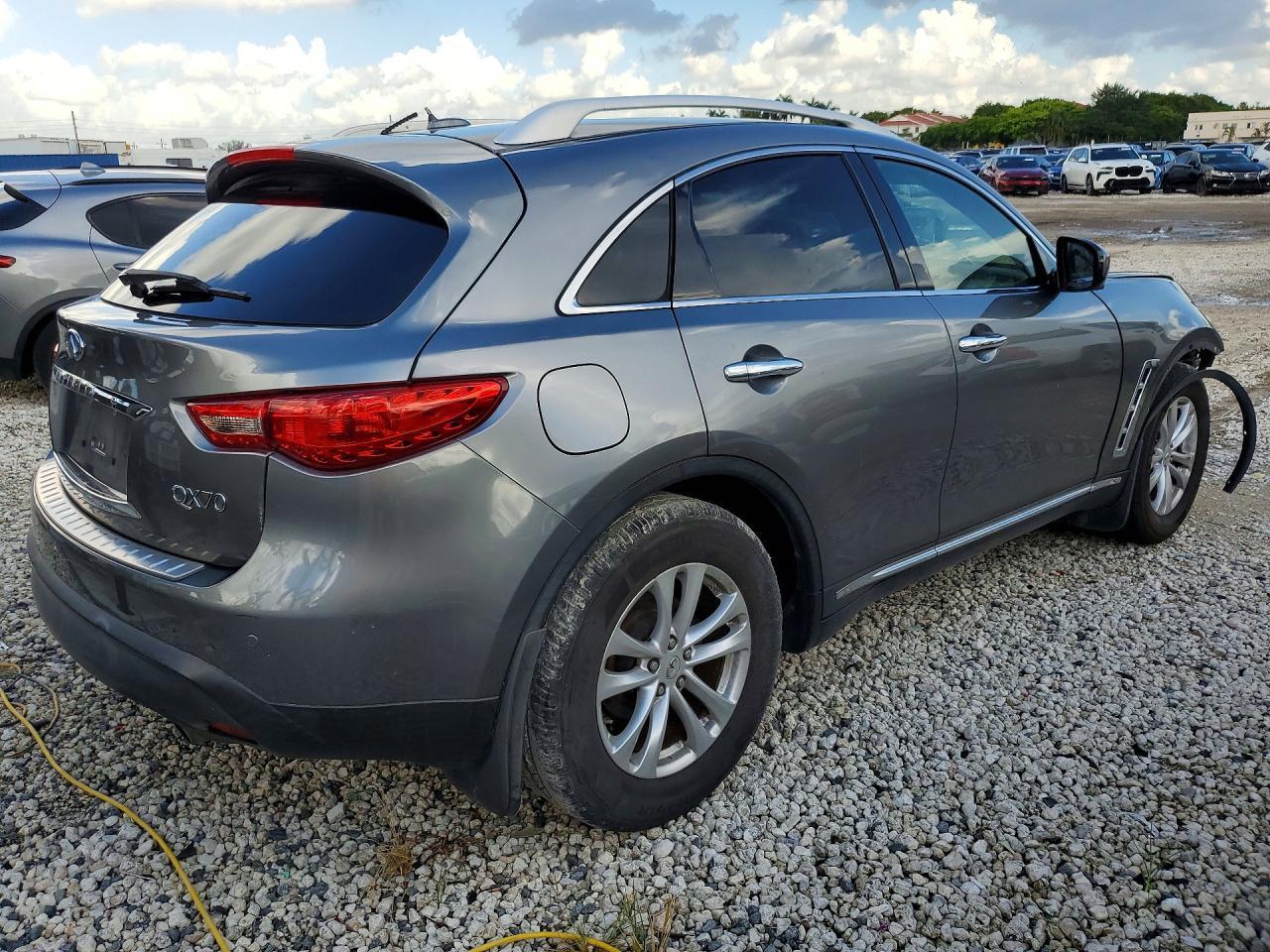 2017 Infiniti Qx70 Base - Фото 3