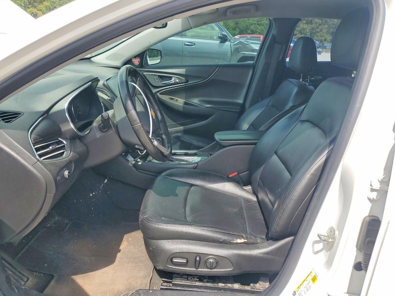2017 Chevrolet Malibu Lt - Image 7