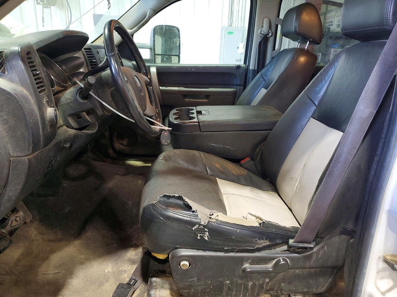 2011 GMC Sierra K3500 Sle - Image 7