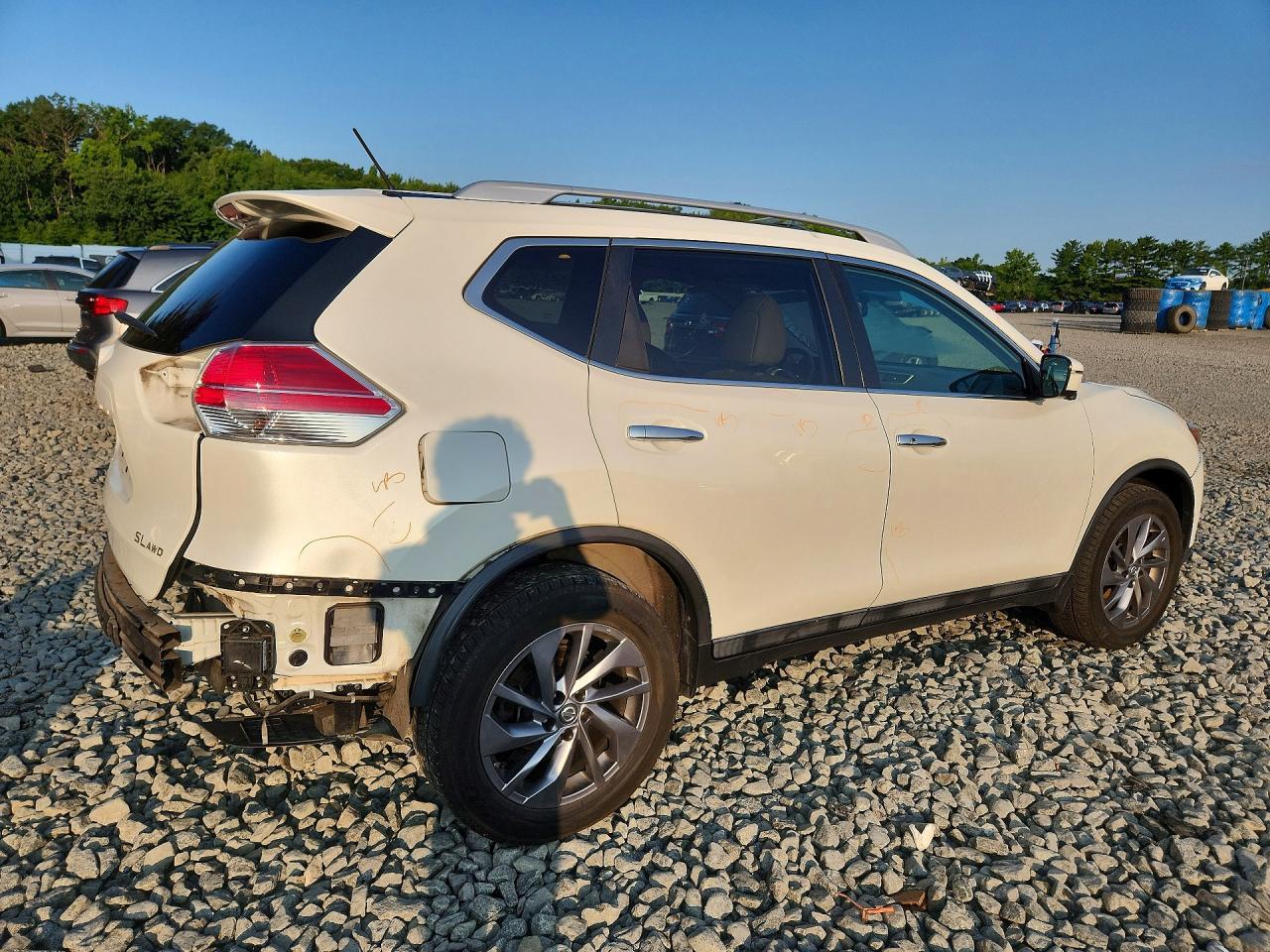 2016 Nissan Rogue Sl - Image 3