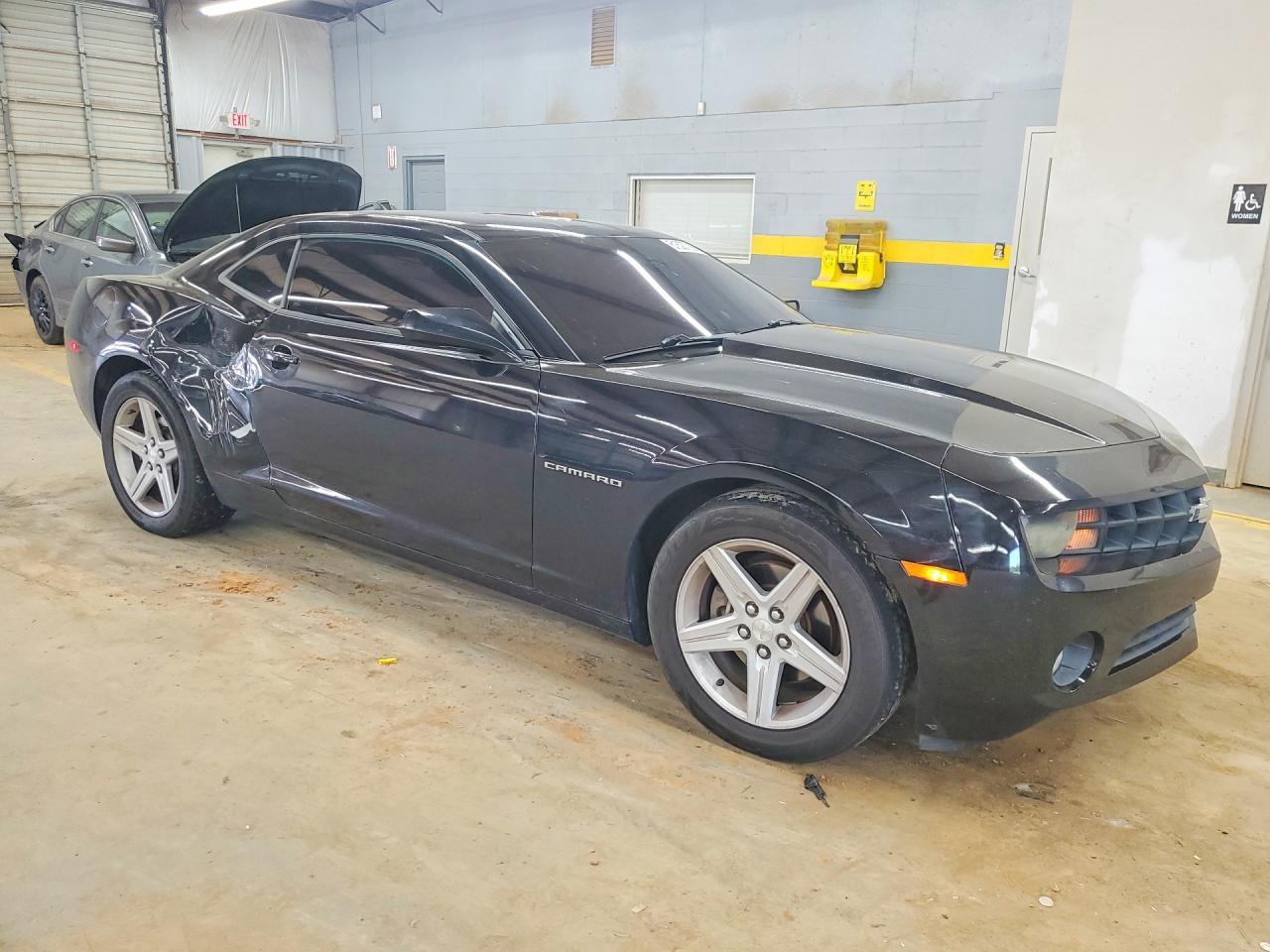 2011 Chevrolet Camaro Lt - Image 4