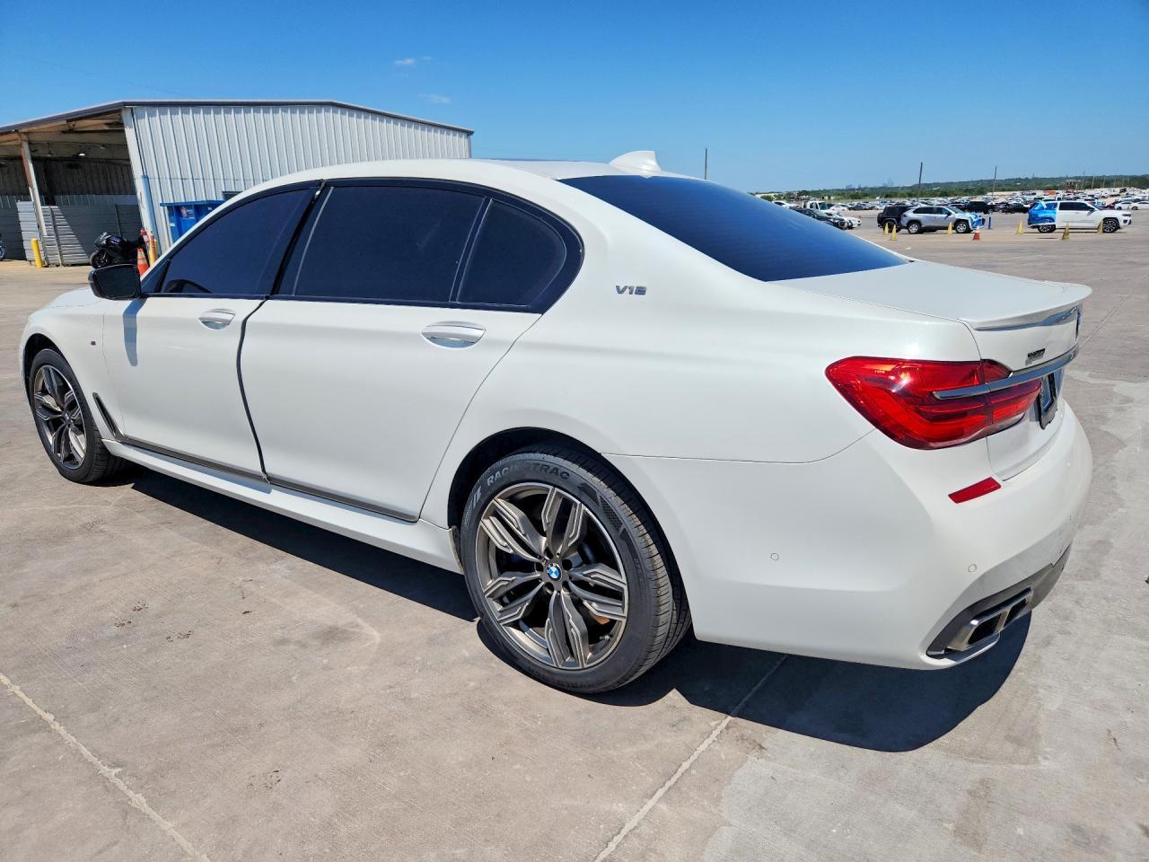 2019 BMW M760 Xi - Image 2