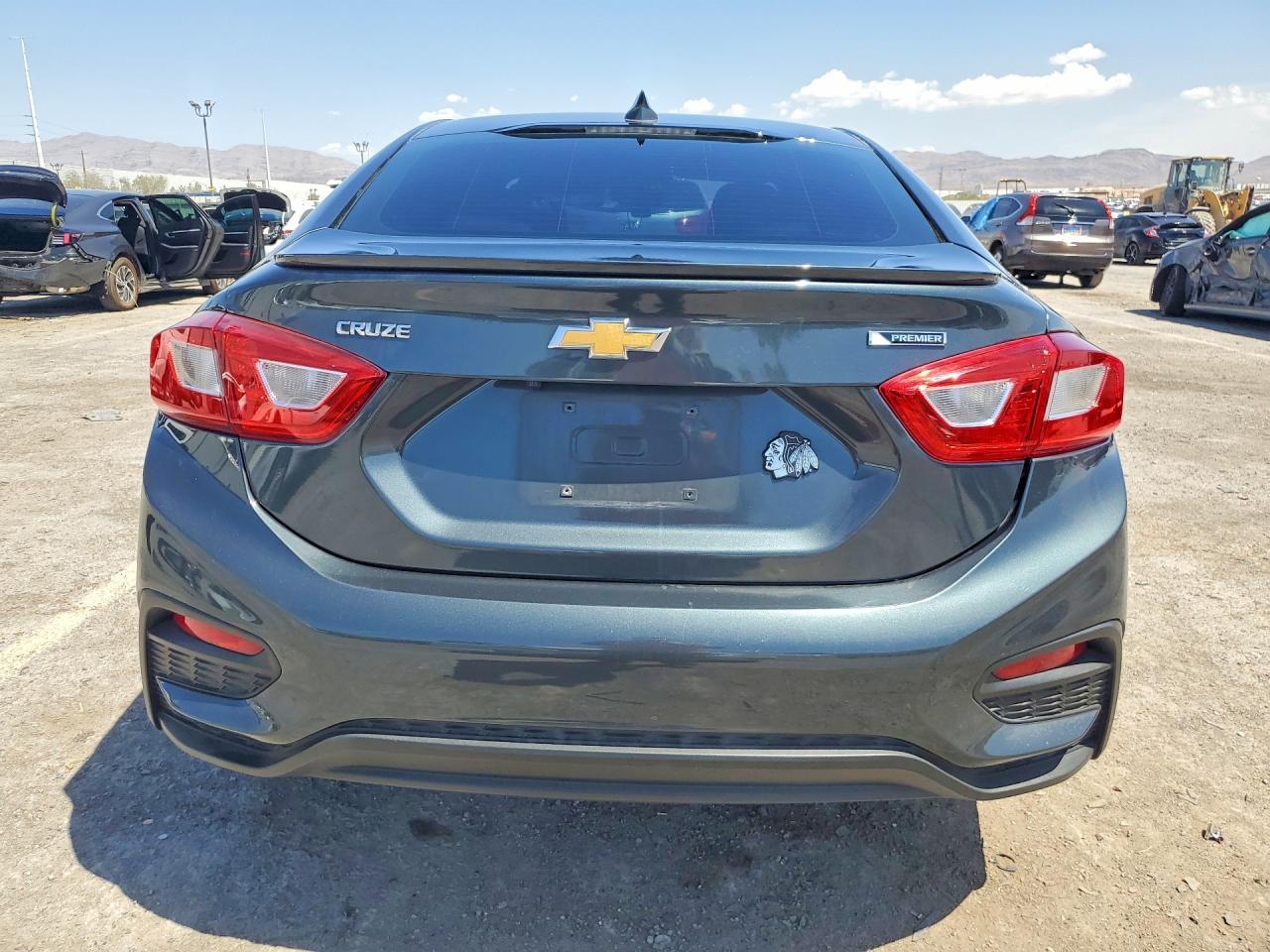 2018 Chevrolet Cruze Premier - Фото 6