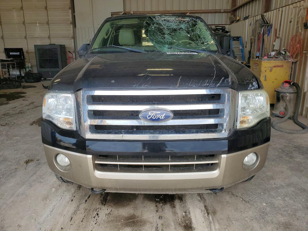 2012 Ford Expedition Xlt/King Ranch - Image 5