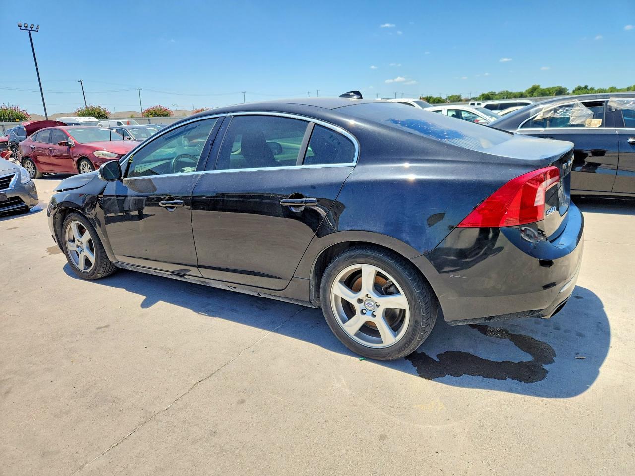 2016 Volvo S60 Premier - Image 2