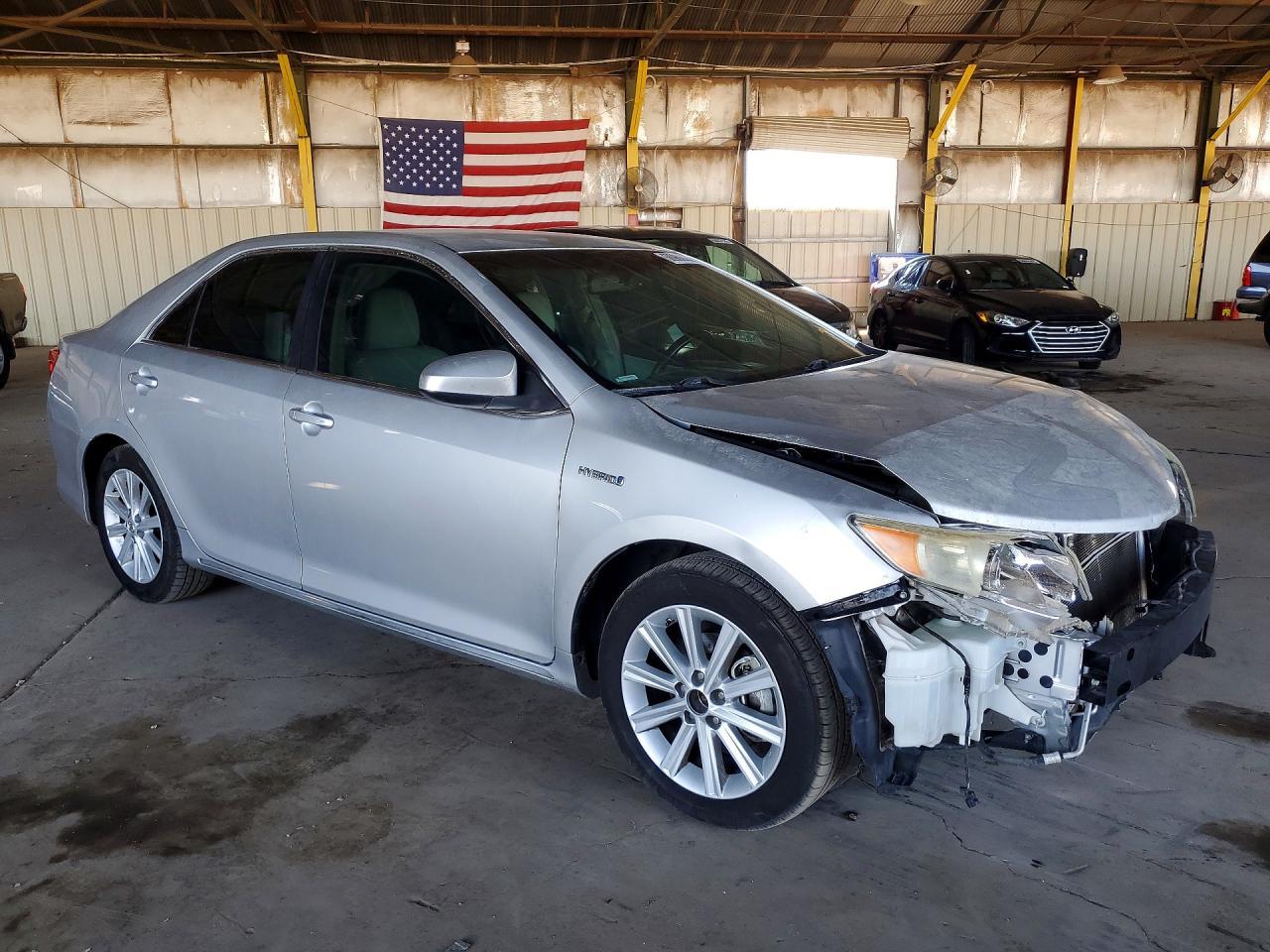 2012 Toyota Camry Hybrid Xle - Фото 4