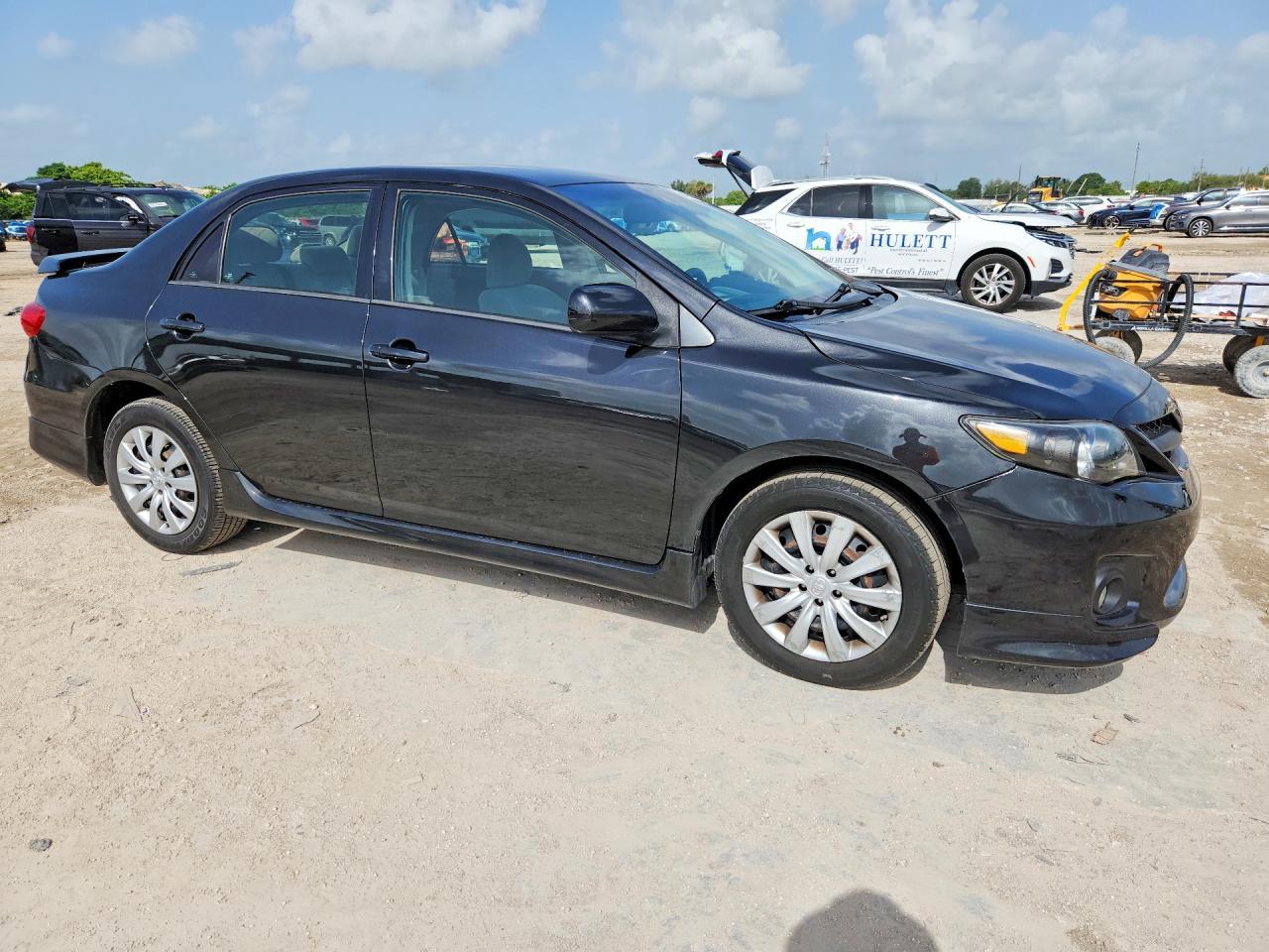 2013 Toyota Corolla S - Фото 4