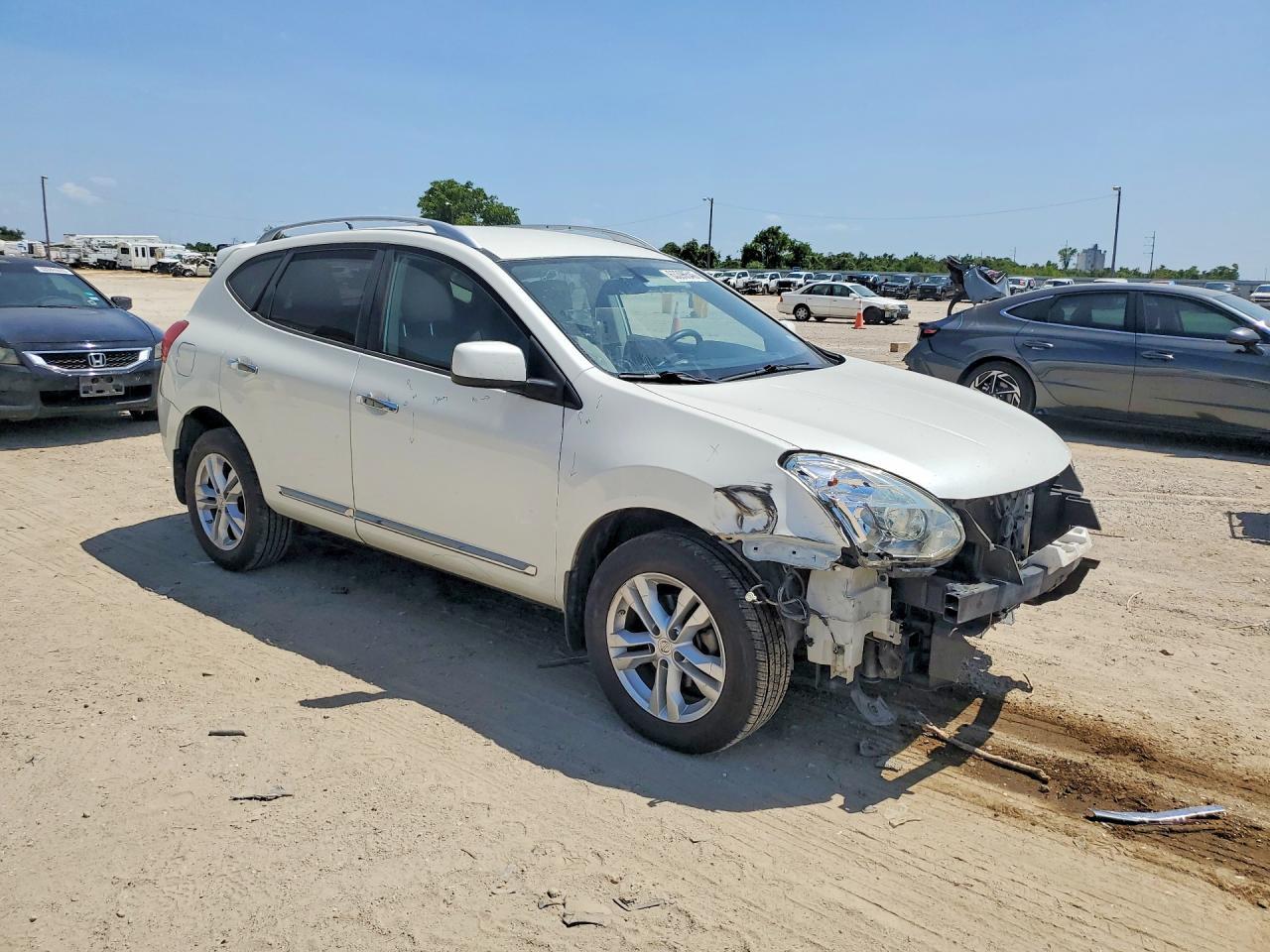 2013 Nissan Rogue S - Фото 4