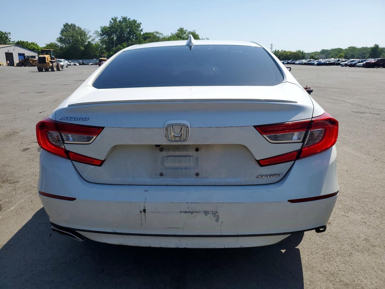 2019 Honda Accord Sport - Image 6