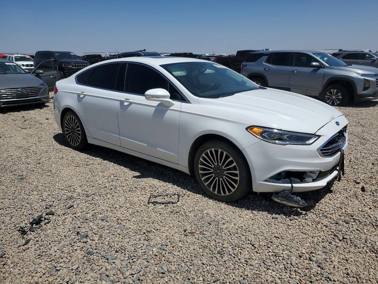 2018 Ford Fusion Titanium/Platinum - Image 4