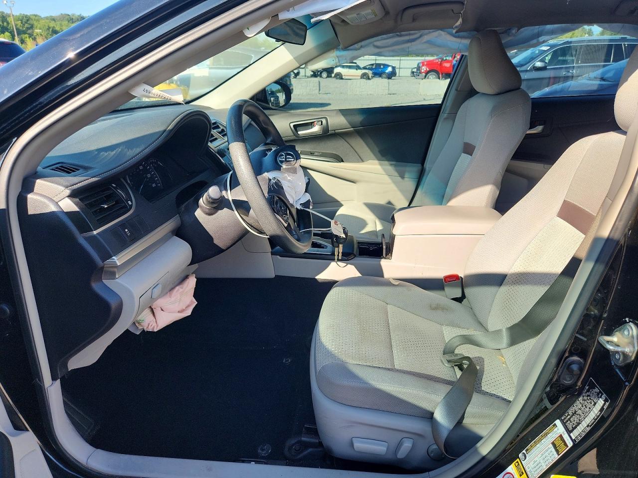 2014 Toyota Camry Le - Фото 7