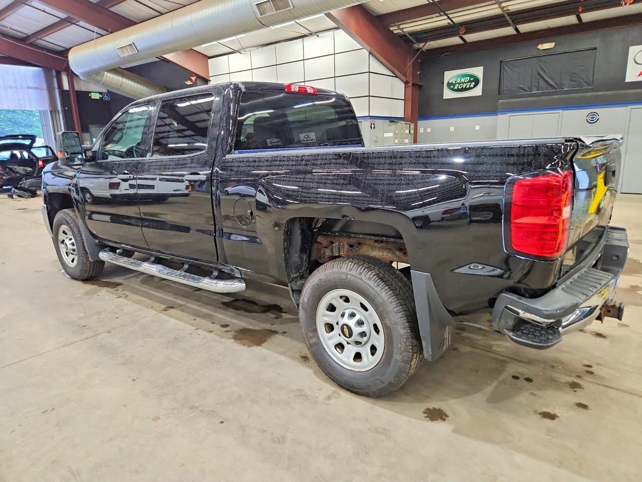 2019 Chevrolet Silverado K3500 - Фото 2