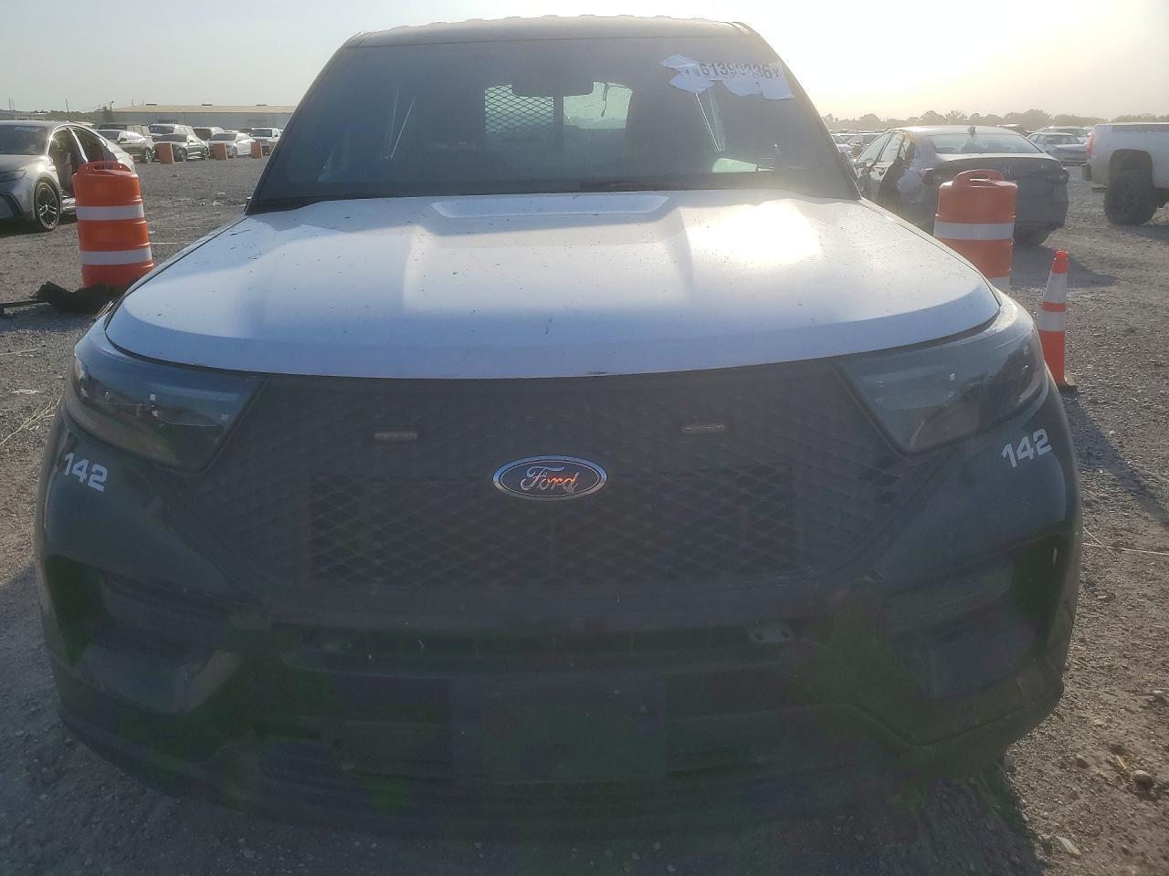 2021 Ford Explorer Police Interceptor - Фото 5