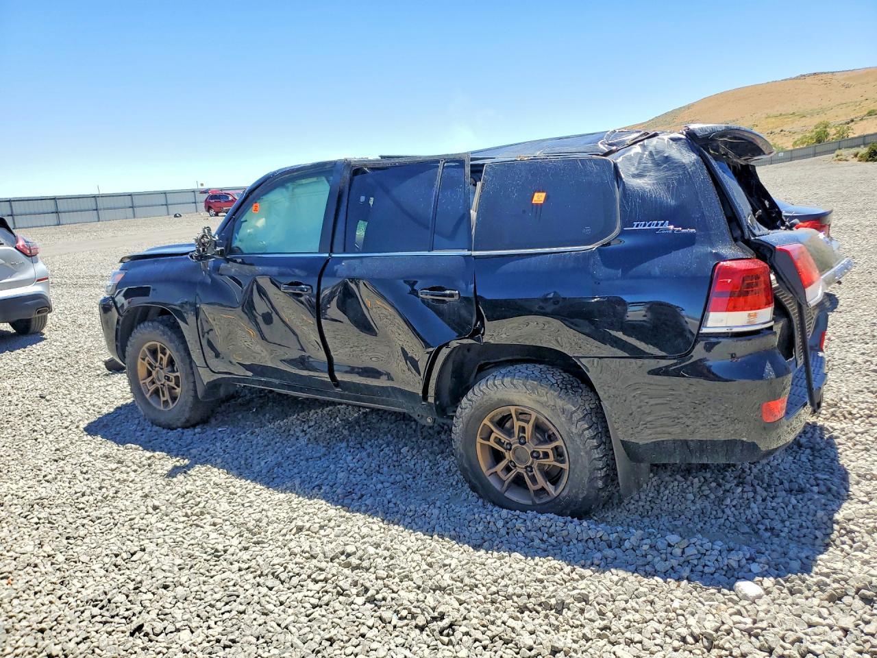 2021 Toyota Land Cruiser Heritage Edition - Фото 2