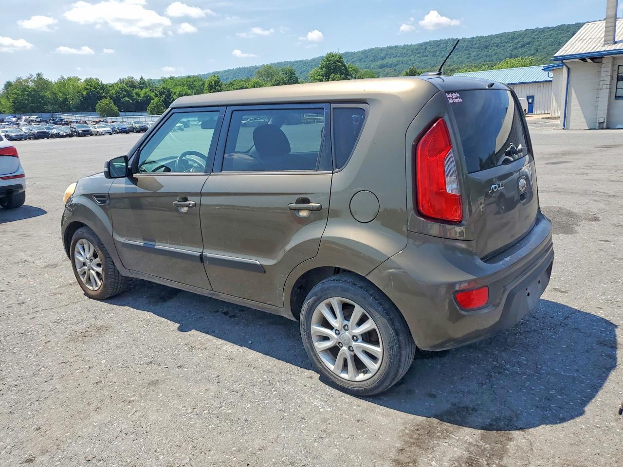 2013 Kia Soul + - Фото 2