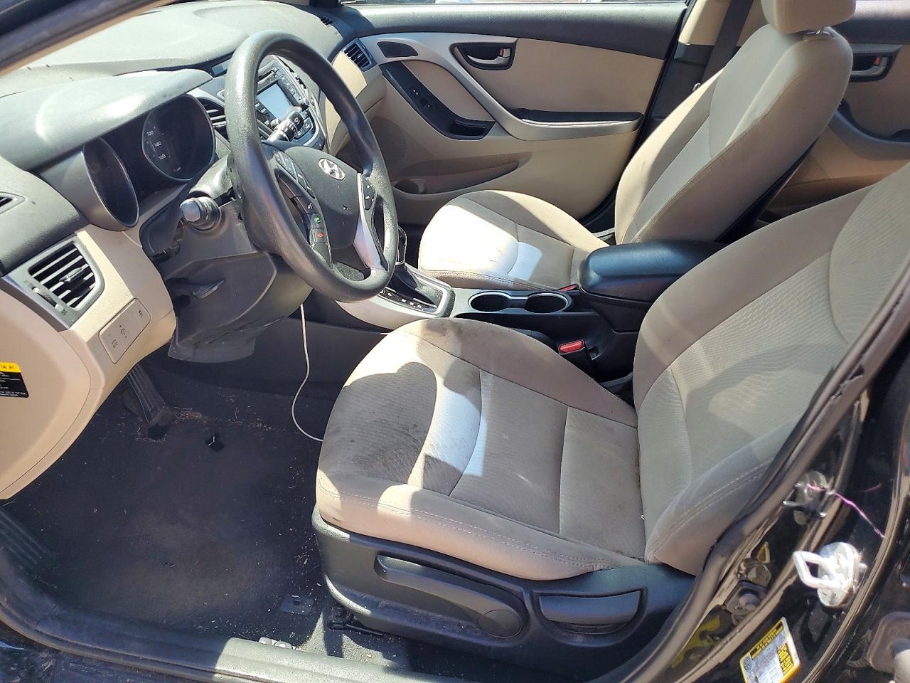2014 Hyundai Elantra Se - Фото 7