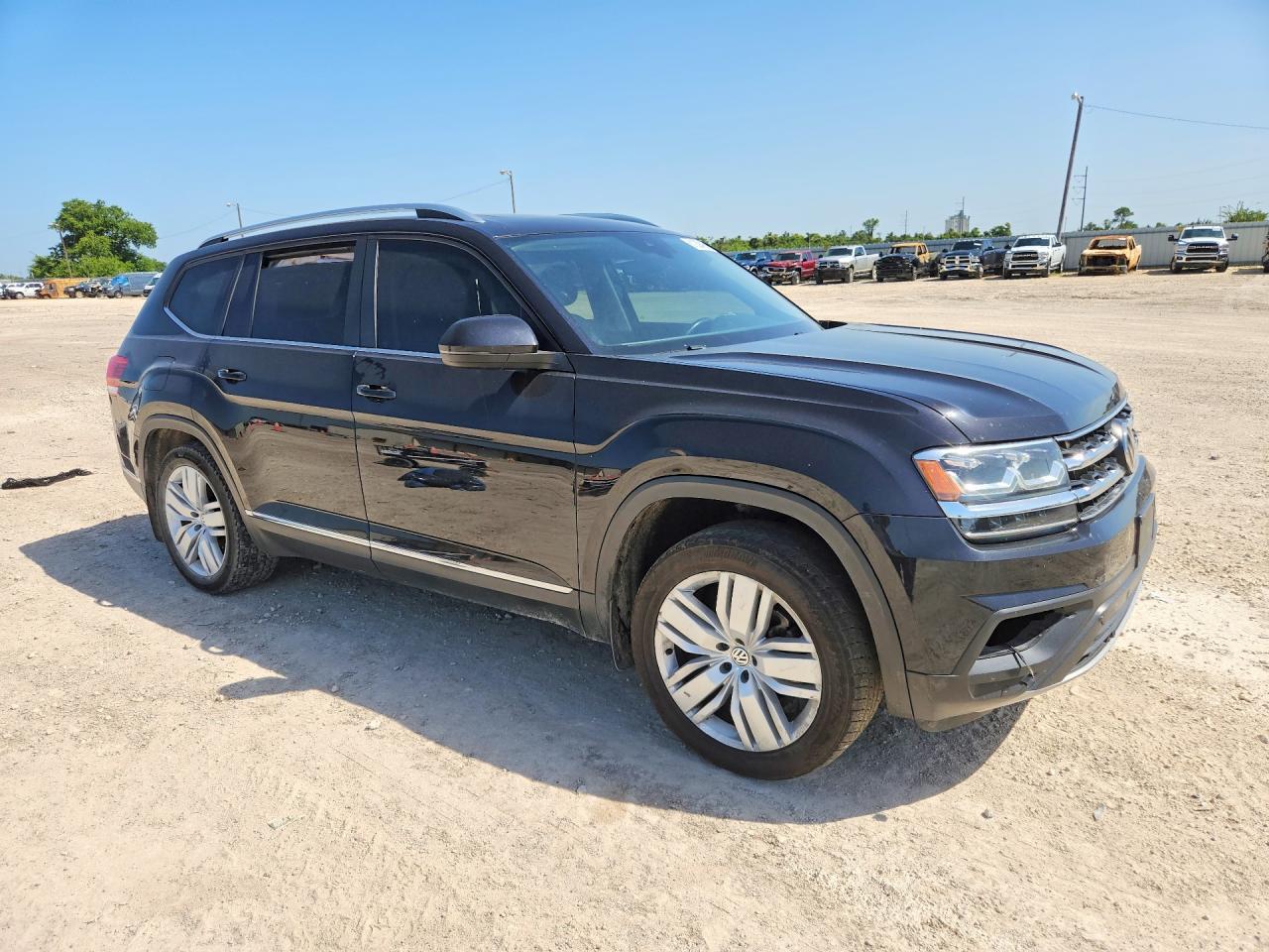 2019 Volkswagen Atlas Sel - Image 4