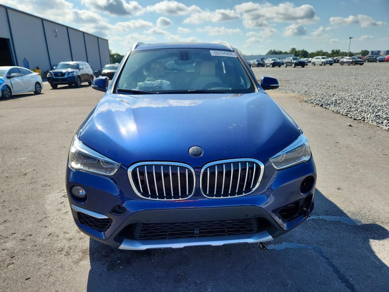 2017 BMW X1 Sdrive28I - Фото 5