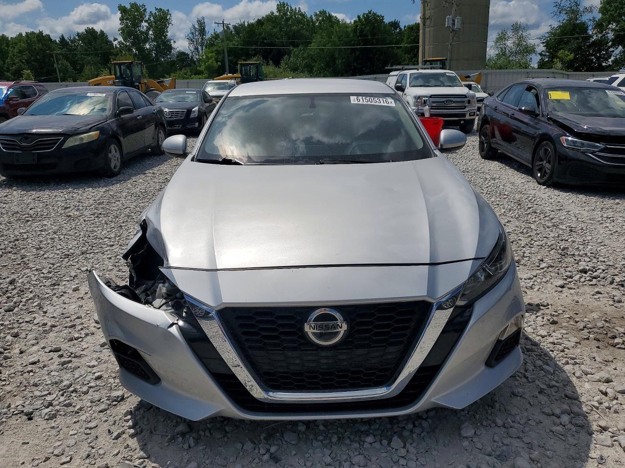 2020 Nissan Altima S - Фото 5