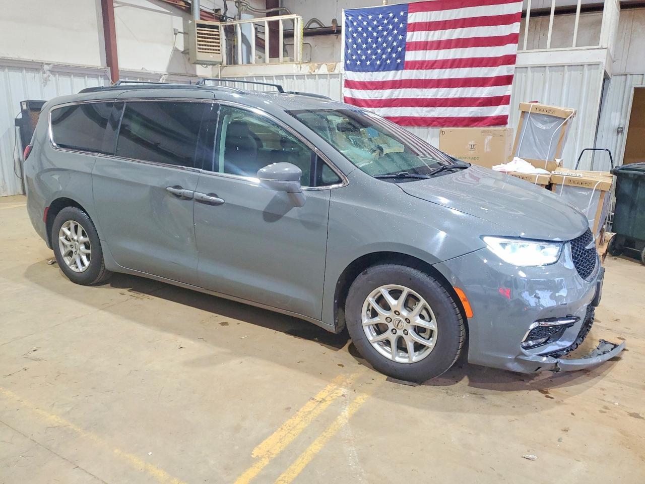 2022 Chrysler Pacifica Touring L - Фото 4
