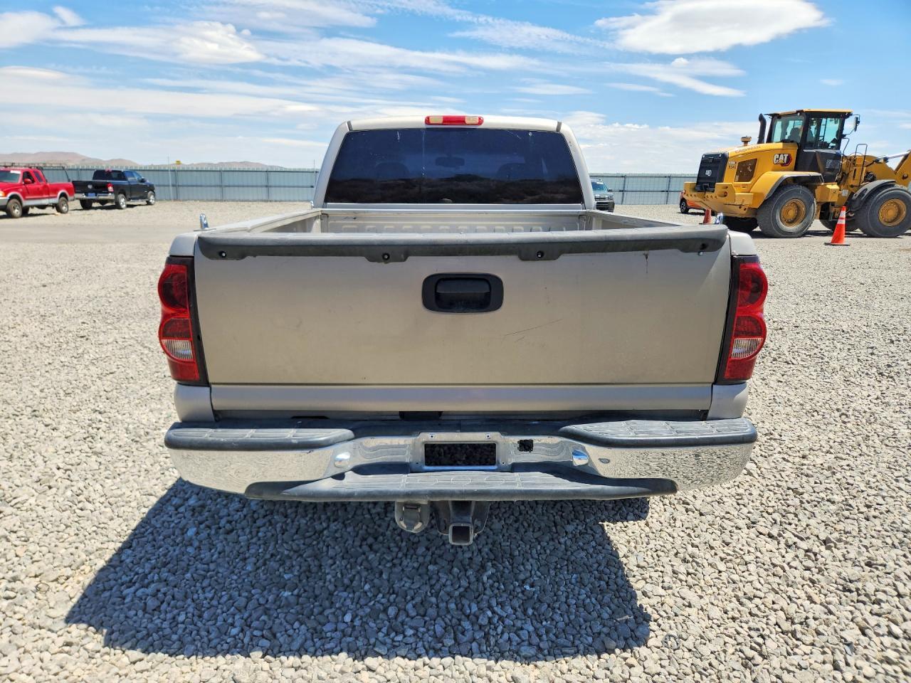 2005 Chevrolet Silverado K1500 - Image 6