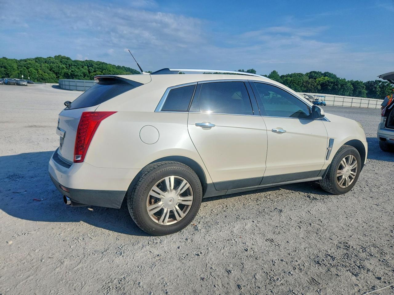 2011 Cadillac Srx Luxury Collection - Image 3