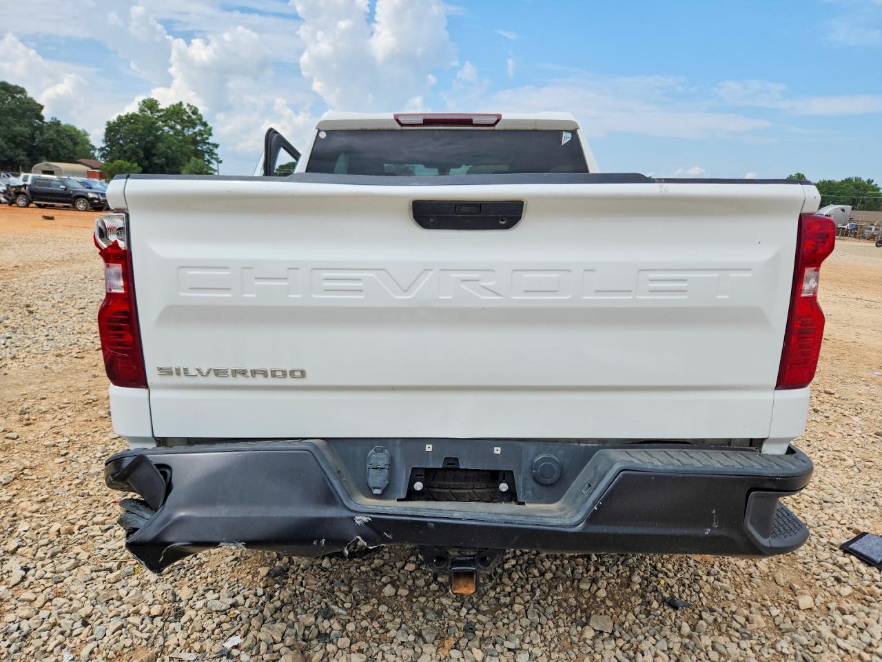 2020 Chevrolet 1500 - Image 6