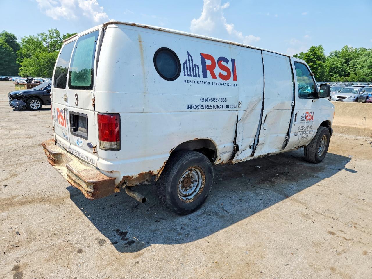 2006 Ford Econoline E250 Van - Фото 3