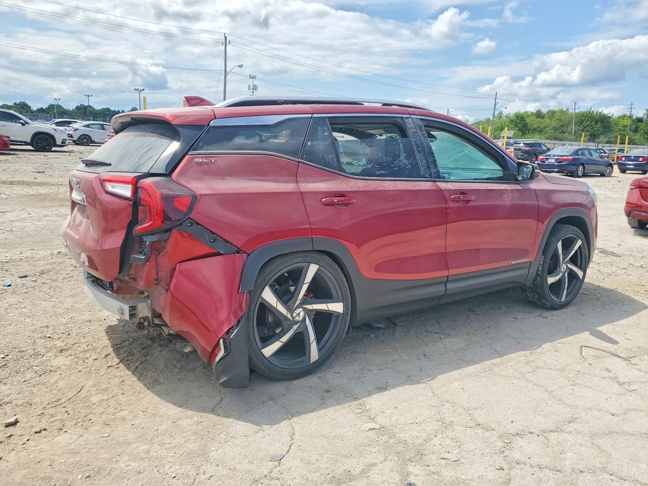 2022 GMC Terrain Slt - Фото 3