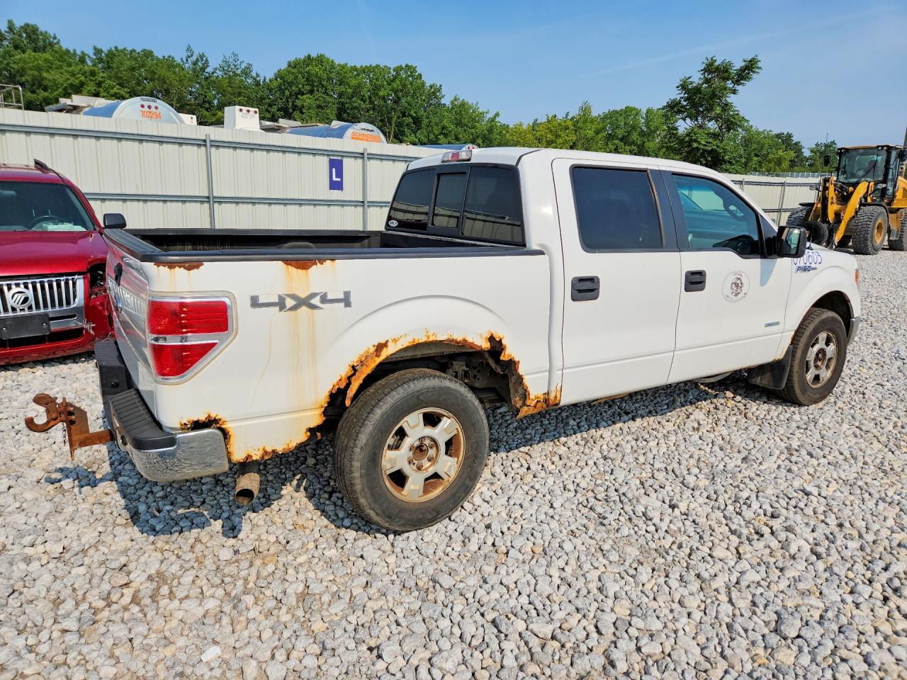 2013 Ford F150 Supercrew - Image 3