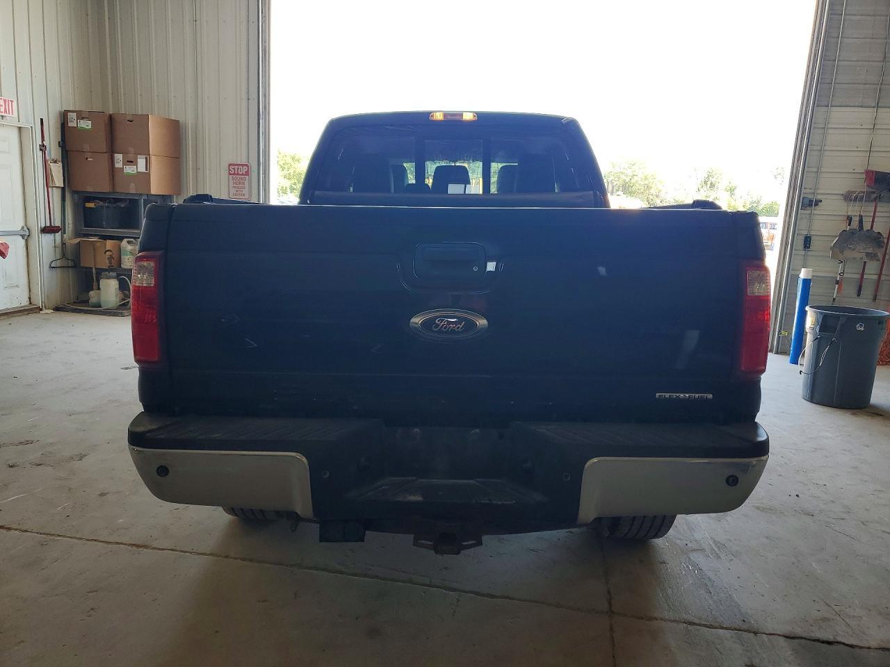2016 Ford F250 Super Duty - Image 6