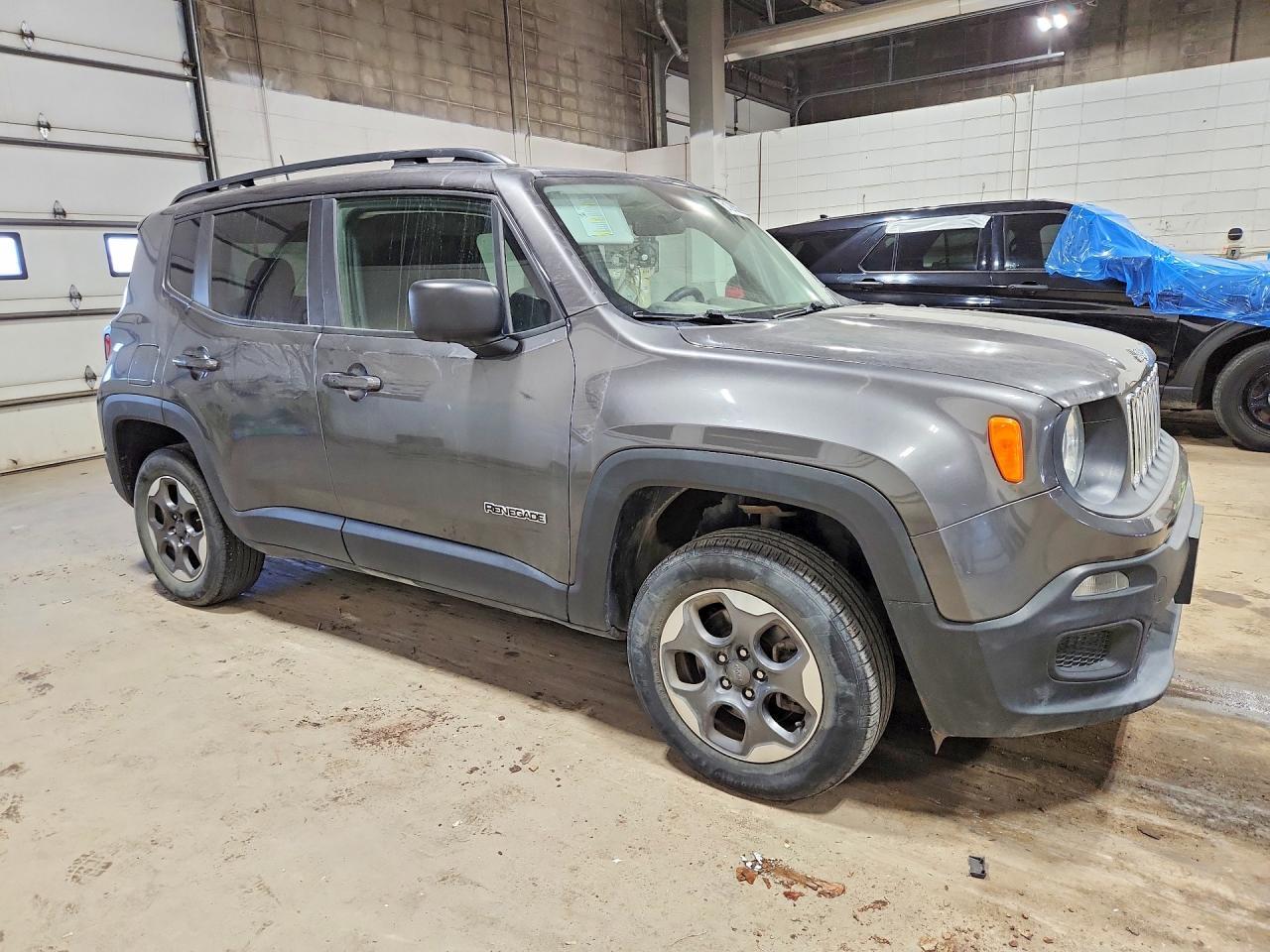 2017 Jeep Renegade Sport - Image 4
