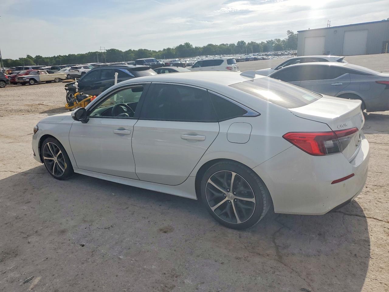 2023 Honda Civic Touring - Фото 2