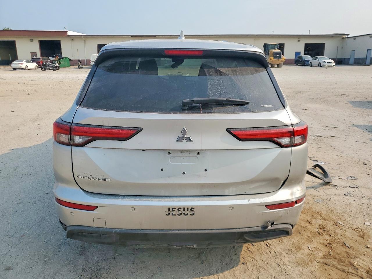 2022 Mitsubishi Outlander Es - Фото 6