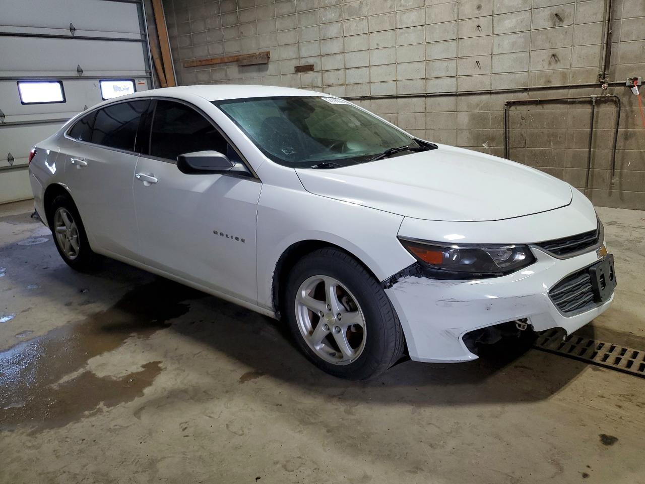 2018 Chevrolet Malibu Ls - Фото 4